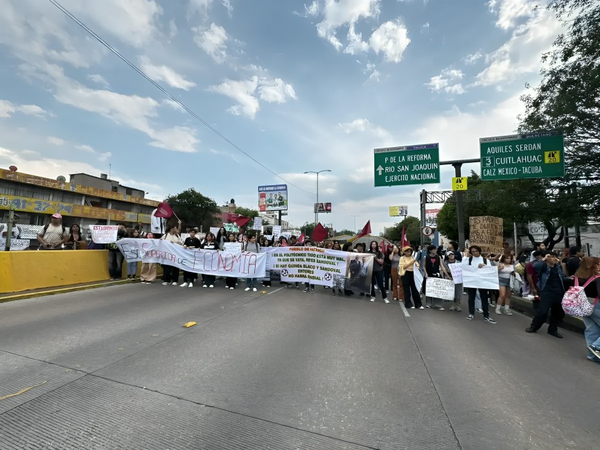 Alumnos del IPN realizan bloqueos en CDMX; exigen reunión con Mario Delgado
