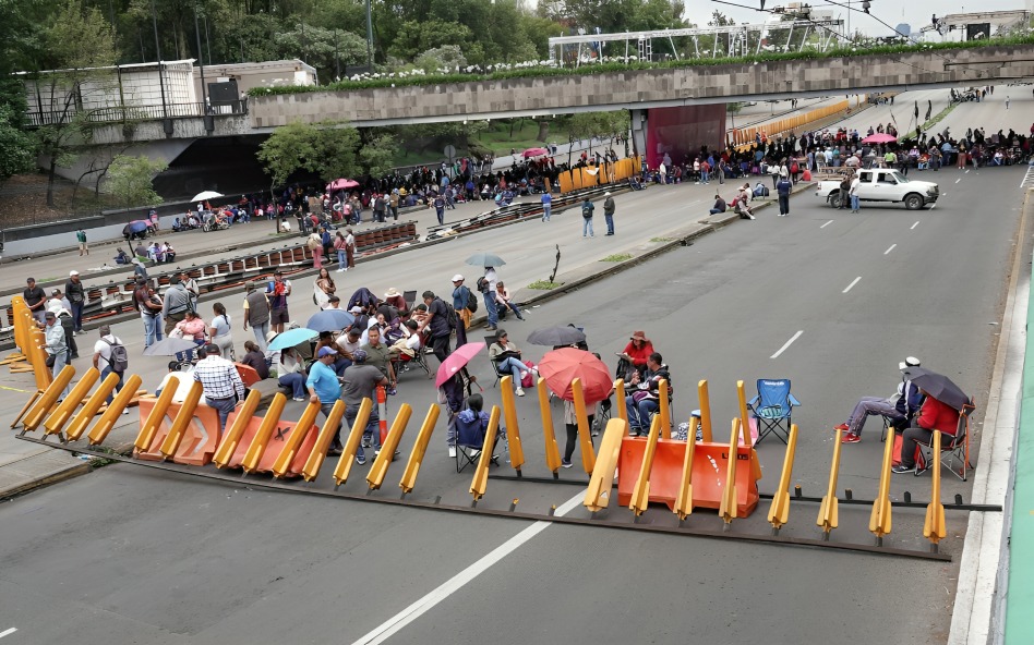 CNTE intensifica protestas tras represión en Oaxaca