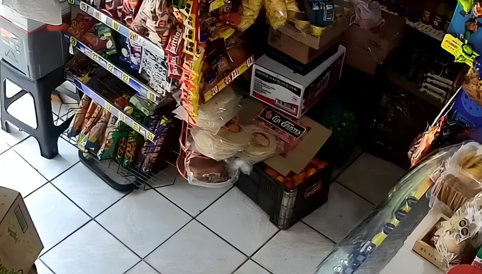 Detienen a sujeto que tocó a menor