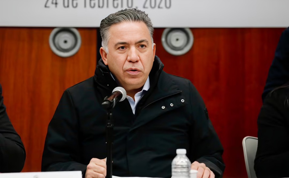 Enrique Inzunza se echa para atrás y anuncia que no se presentará al Senado