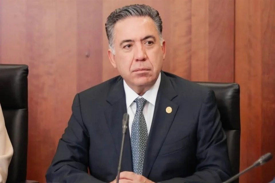 Javier Corral ve "tranquilo y listo para defenderse" a Enrique Inzunza