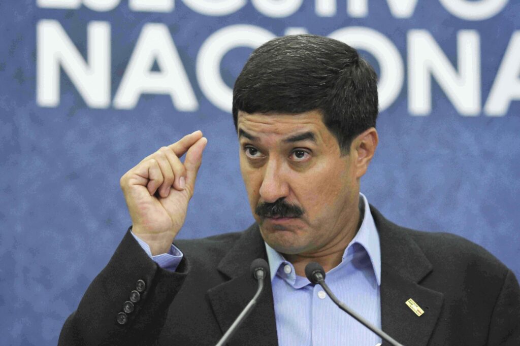 Javier Corral respalda a Inzunza de acusaciones por narcotráfico