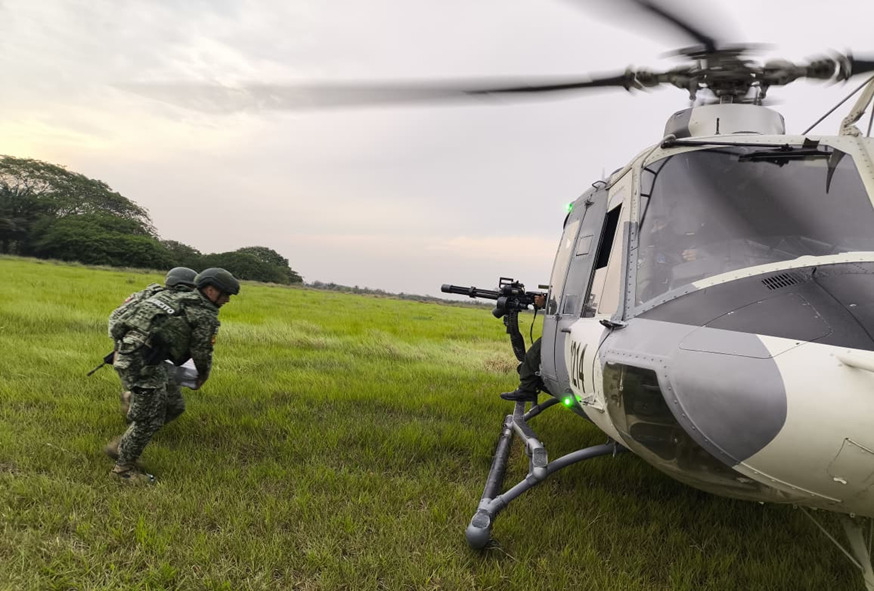operativo Ejército avioneta