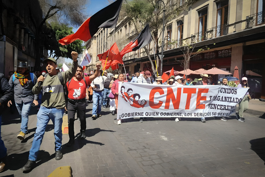 Paro de la CNTE afecta a 127 mil alumnos en Oaxaca