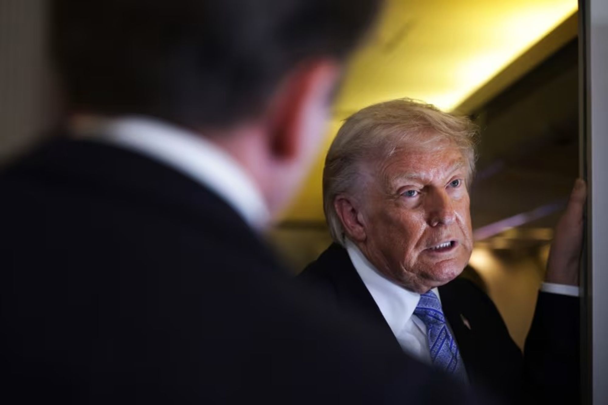 Trump amenaza a Irán