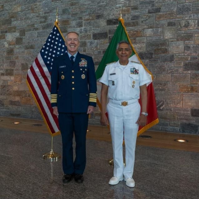 Cooperación bilateral naval