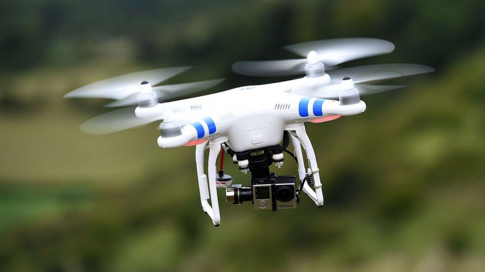 Dron