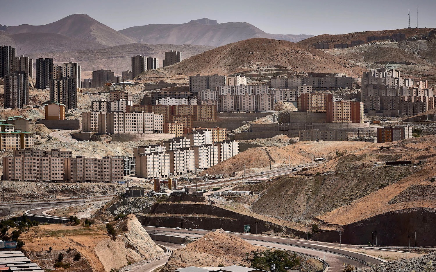 Drones iraníes derribados por EU en Ormuz a los 100 días de guerra