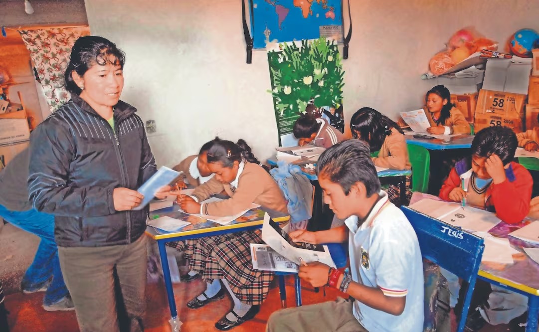 Especialistas advierten rezago escolar 