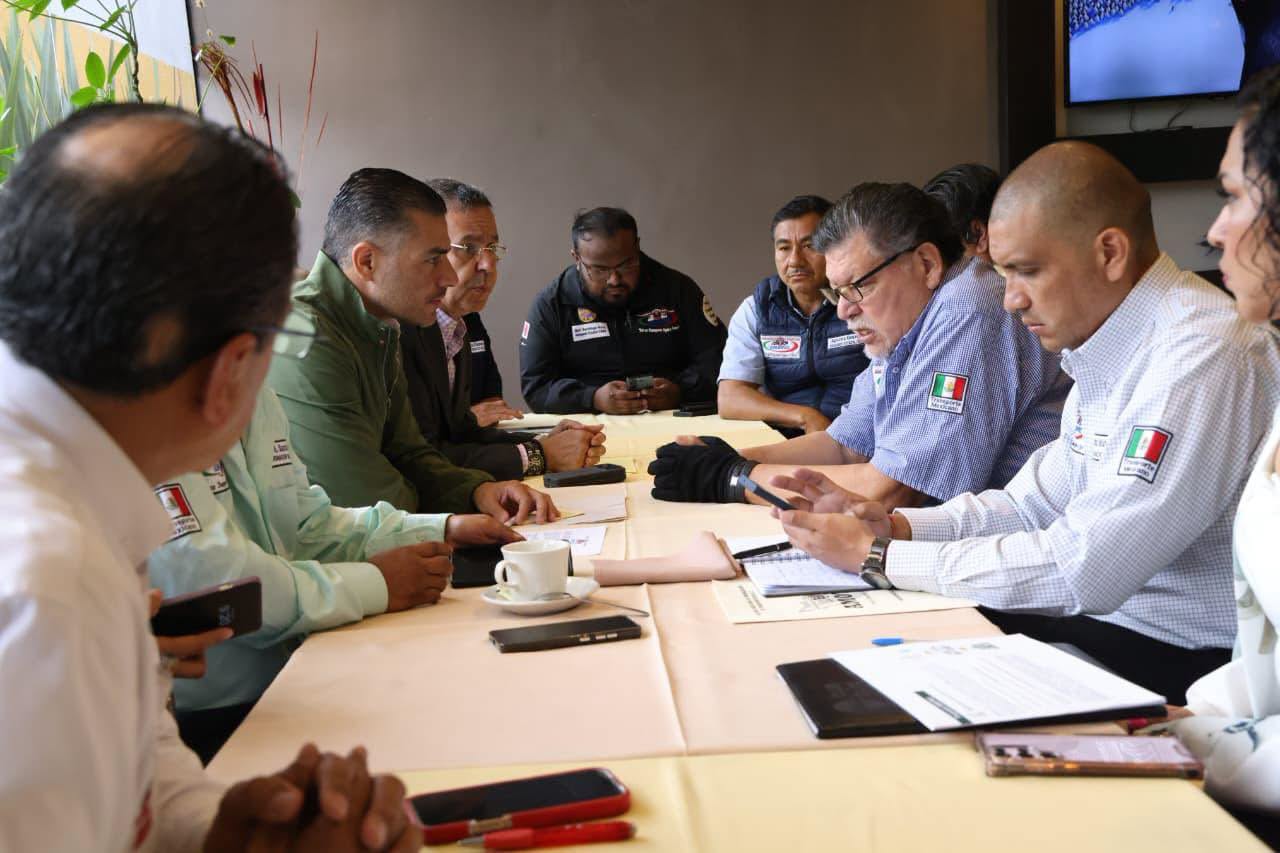 Harfuch negocia con transportistas