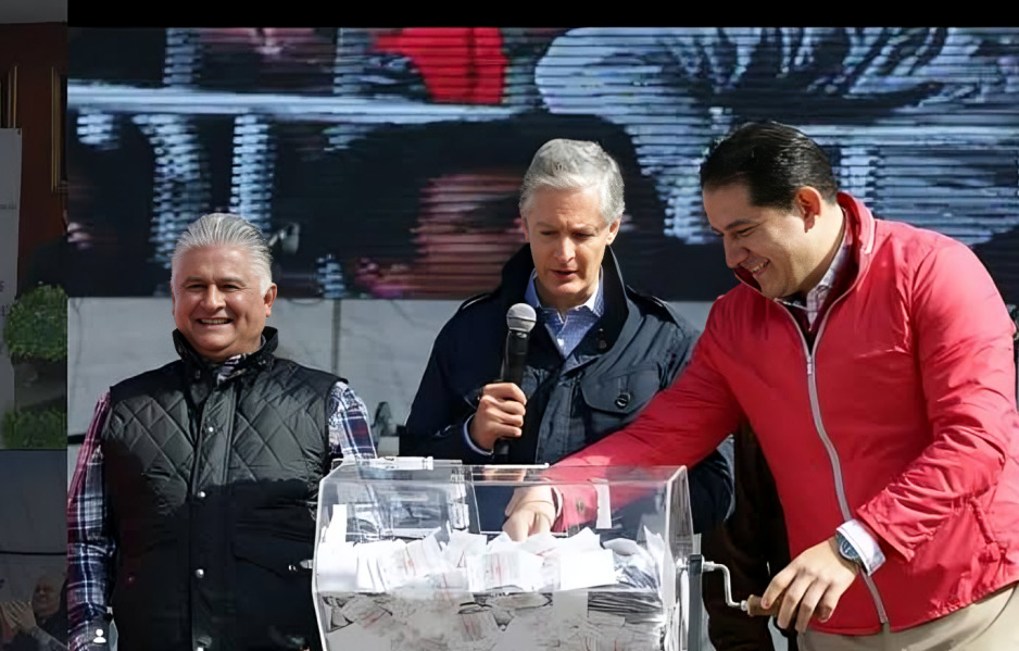 Detienen a Óscar Guzmán, exfuncionario de Alfredo del Mazo