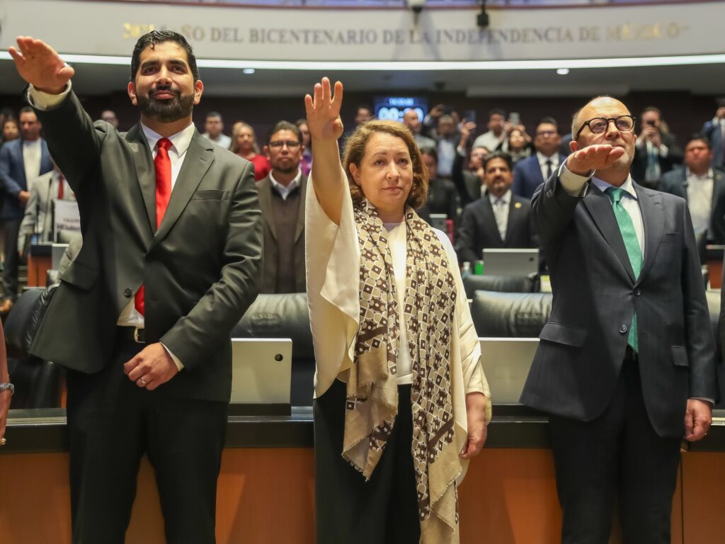 ratifican a Roberto Lazzeri