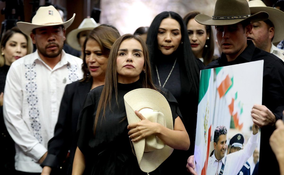 Raúl Morón declara ante la FGE por homicidio de Carlos Manzo