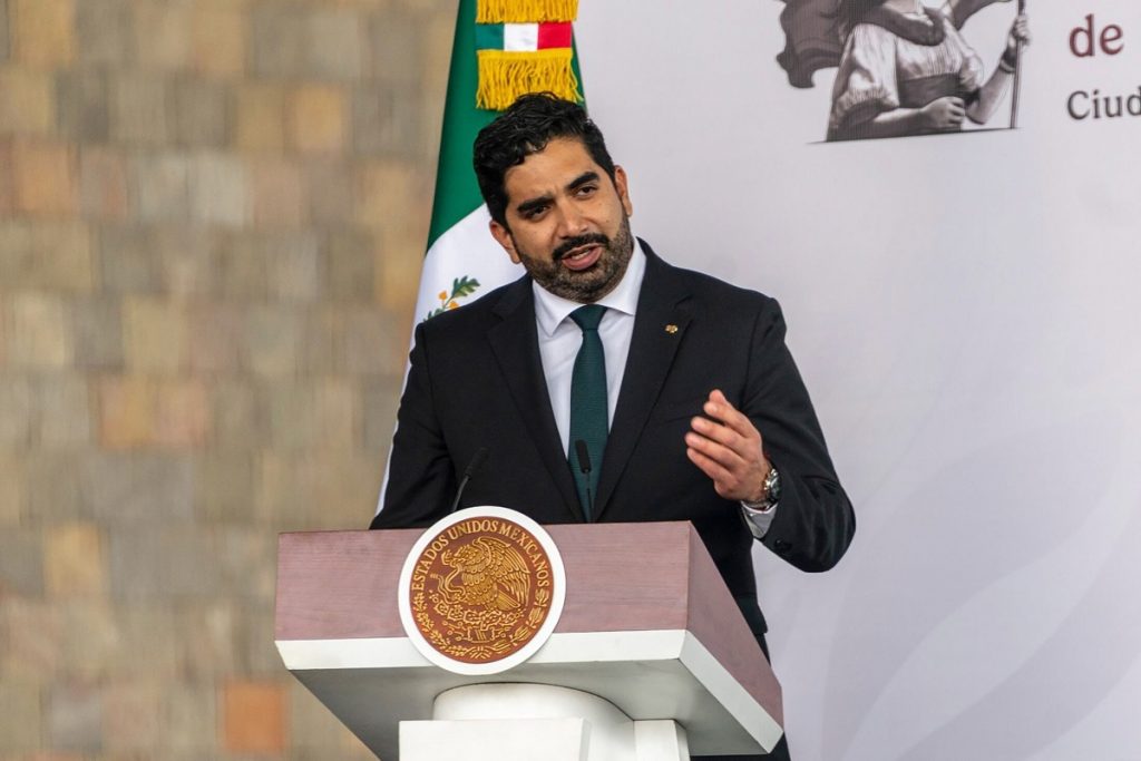 Roberto Lazzeri Montaño