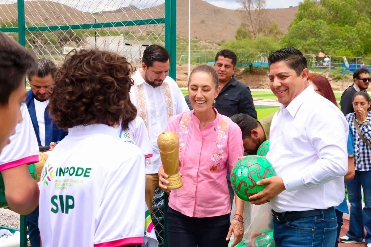 Sheinbaum entrega premios a ganadores del mundialito social en San Luis Potosí