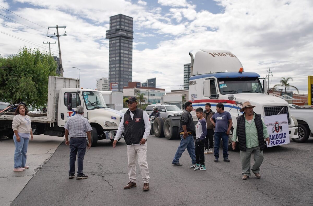 Transportistas bloqueo