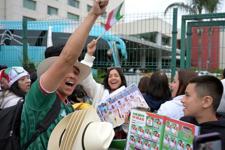 Afición mexicana Irán
