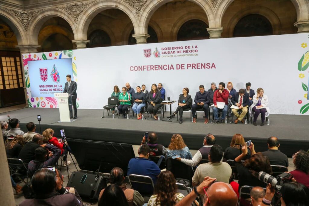 conferencia operativo Ángel de la Independencia
