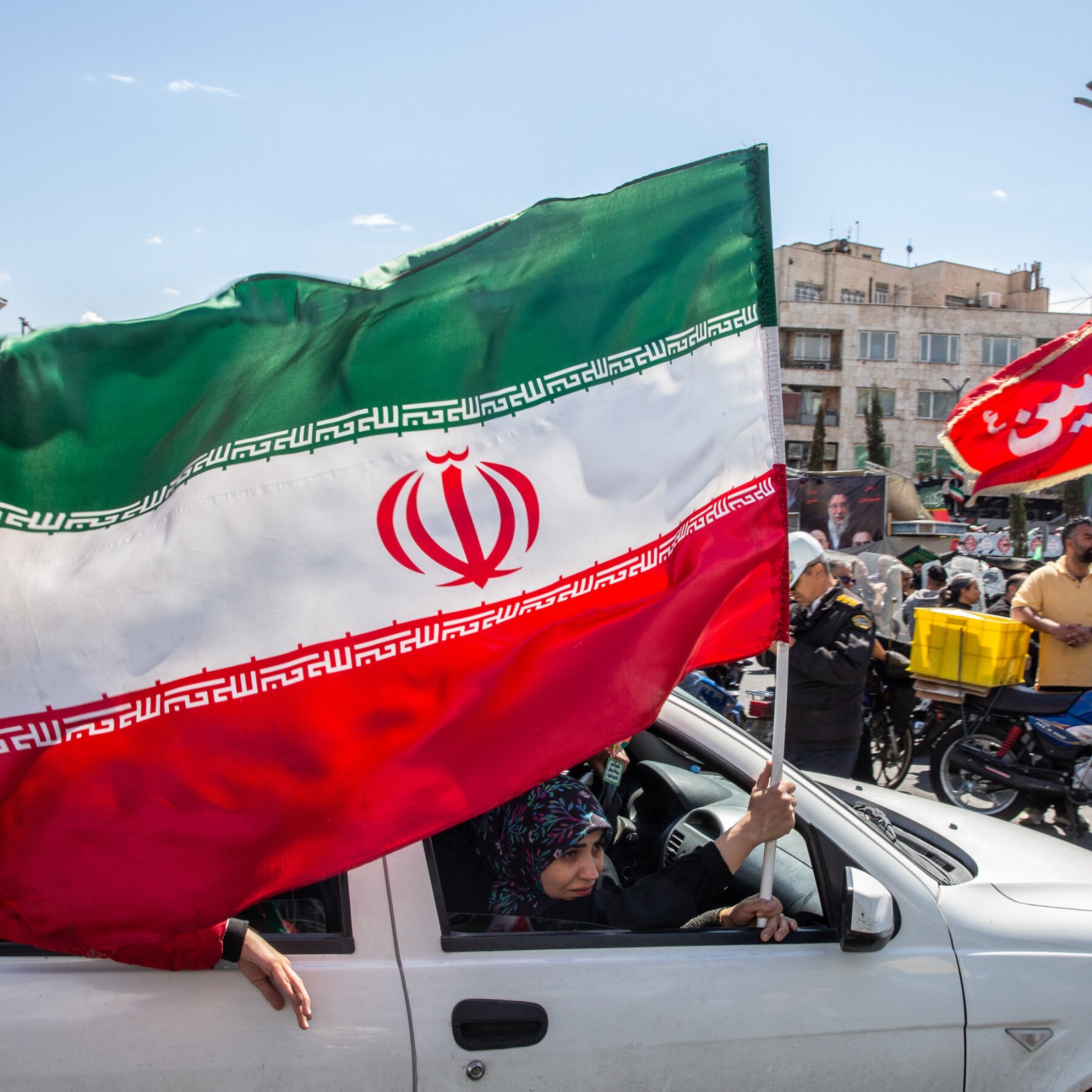 EU bombardea Irán por ataque dejó dos militares muertos