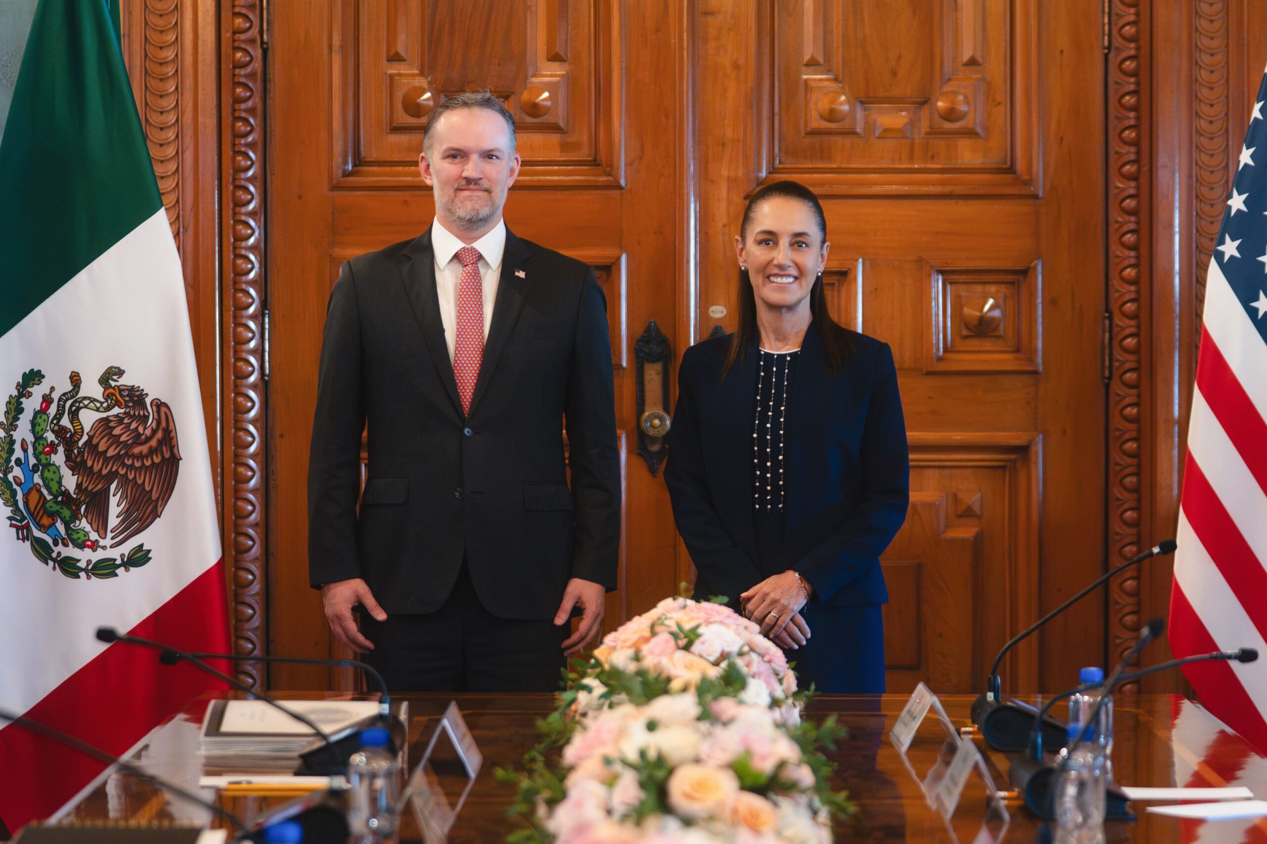 Sheinbaum recibe a Jamieson Greer para revisar el T-MEC