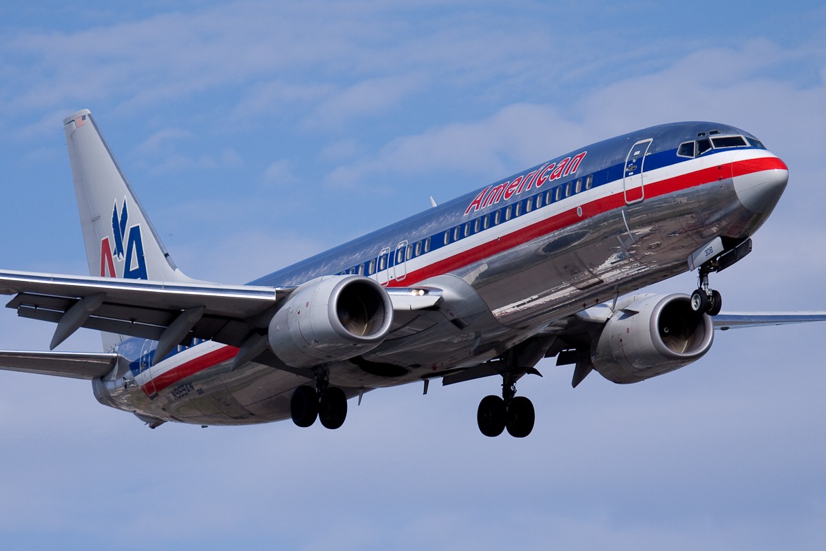 Trump aerolínea para deportación de migrantes