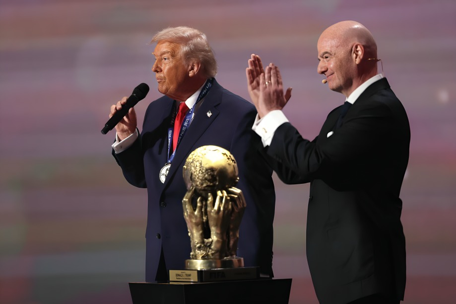 Trump e Infantino