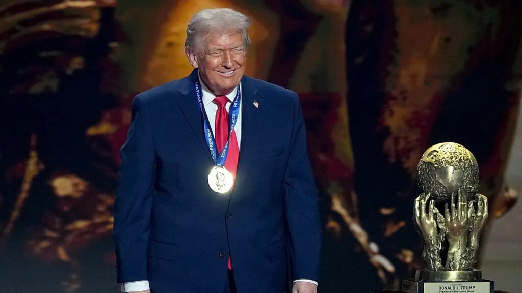 Trump, premio de la FIFA