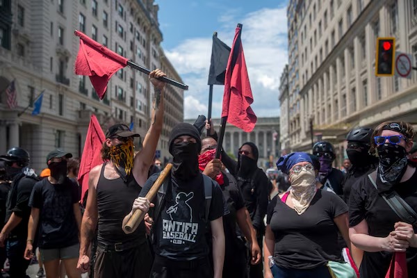 Trump vs Antifa