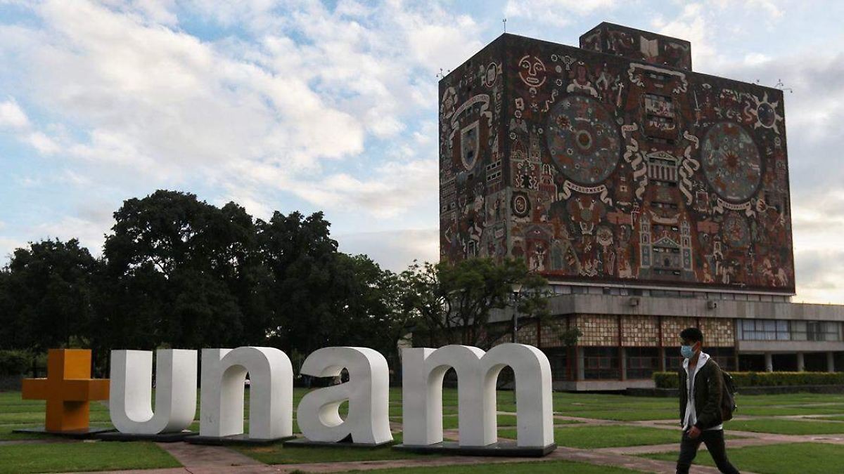 La UNAM suspendió temporalmente las inscripciones a licenciatura mientras investiga irregularidades en el examen de admisión.